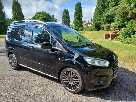 FORD TRANSIT COURIER 1.5 TDCi Limited