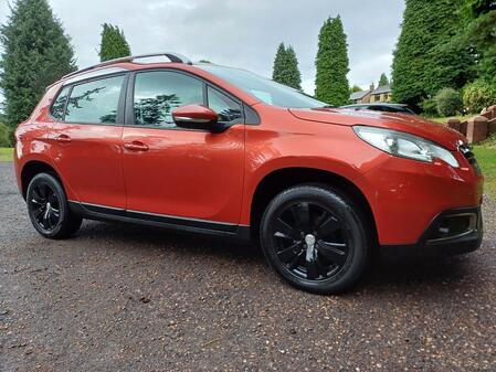 PEUGEOT 2008 1.2 PureTech Active